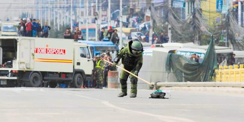 काठमाडौं धुलिखेलमा पनि भेटियो शंकास्पद वस्तु सेनाले गर्‍यो डिस्पोज