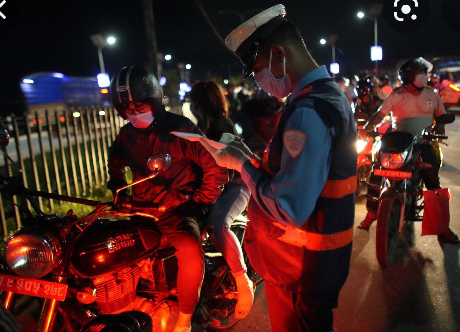 विद्यार्थी ट्राफिक प्रहरीको कारबाहीमा