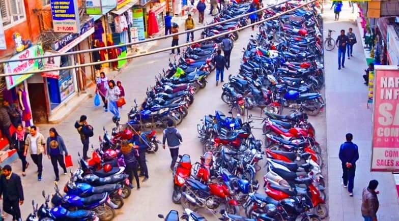 न्युरोड जाने सवारीसाधनलाई शनिबारदेखि खुलामञ्चमा पार्किङको व्यवस्था गर्दै