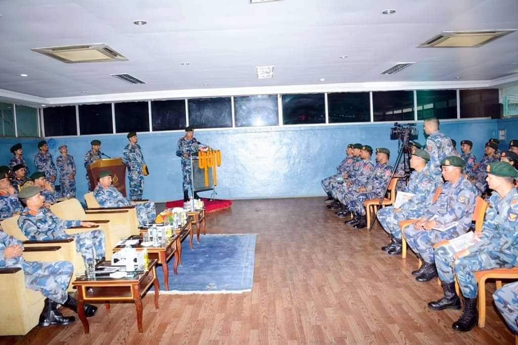 सशस्त्र प्रहरी आईजिपी राजु अर्यालबाट सिसिएससी तालिमको समापन