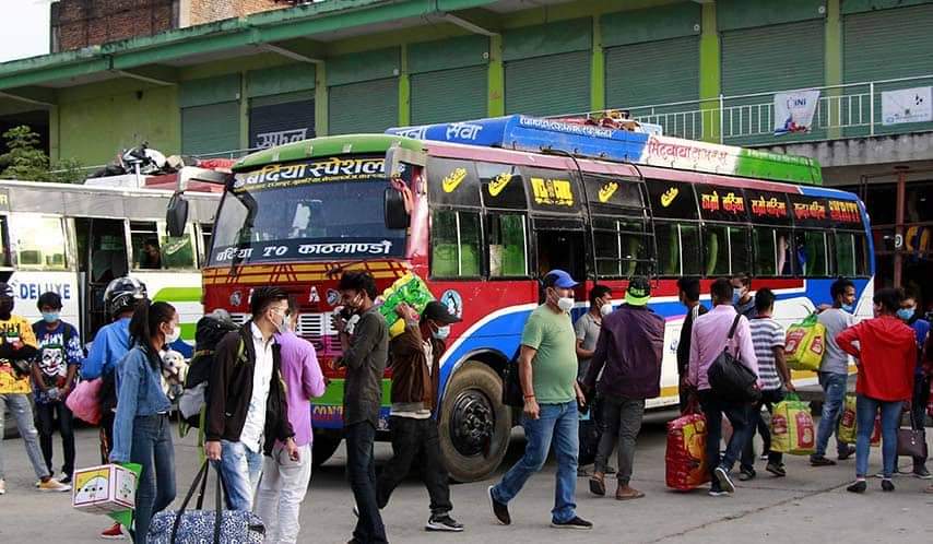 दशैमा काठमाडौँ उपत्यकाबाट १० लाख भन्दा धेरै यात्रुहरु बाहिरिने