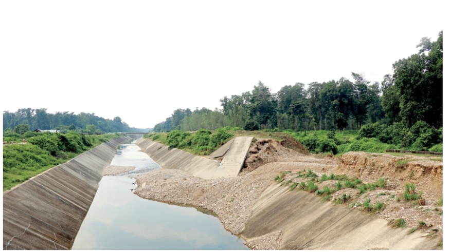 बनेको २० वर्षपछि बल्ल नहरमा पानी,