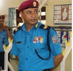 सुपारी तस्करी काण्डमा मुछिएका प्रदेश नम्बर १ का डिआइजी सुदीप गिरीलाई डिआइजीलाई उत्कृष्ट पुरस्कार