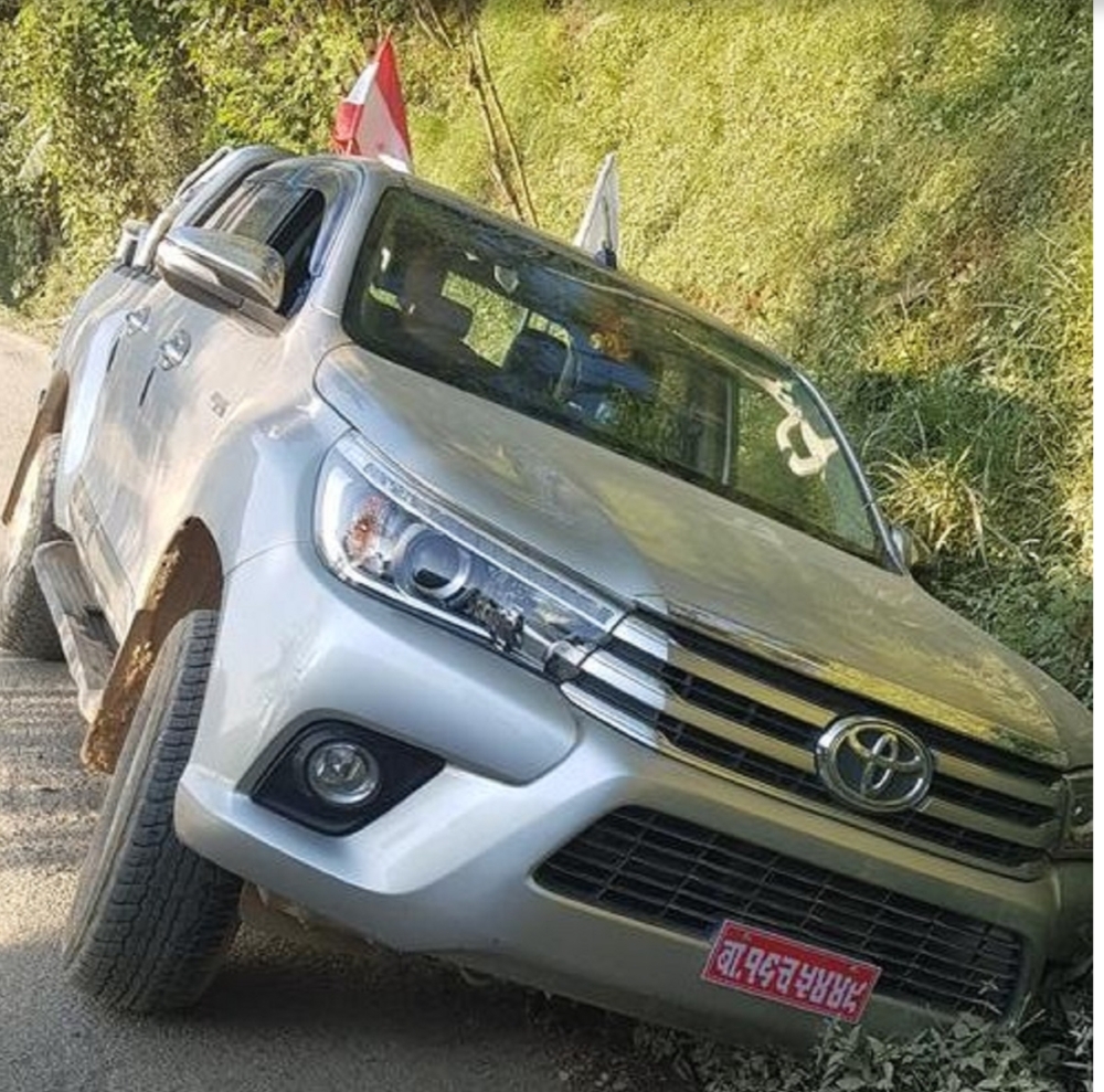 धनराज गुरूङ चढेको गाडी दुर्घटना