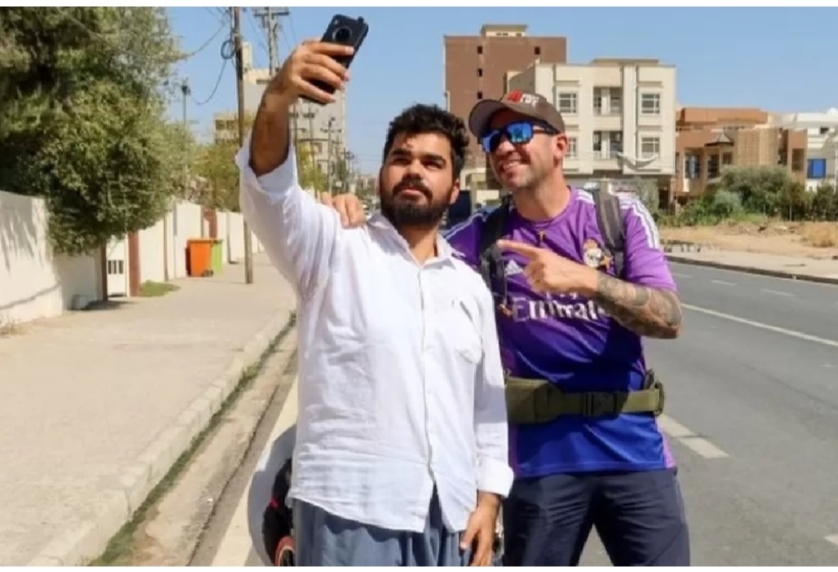 स्पेनबाट कतार आउन लागेका फुटबल फ्यान इरानमा परे पक्राउ