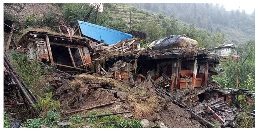 २ जनाको मृत्यु, ६ जना बेपत्ता