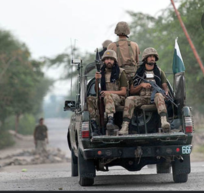 चार आतङ्ककारी मारिए