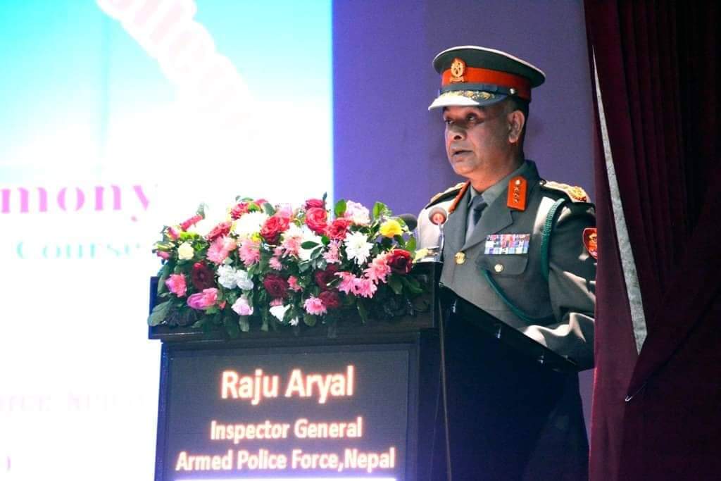 सशस्त्र प्रहरी आईजिपी अर्यालद्वारा छैठौं एपीएफ कमाण्ड तथा स्टाफ कोर्ष समापन