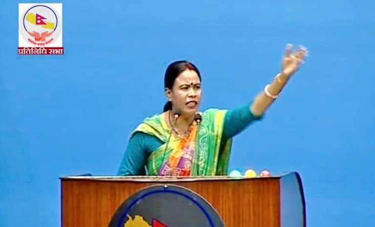 नेकपा एमाले ले टिकट नदिए पछी गंगा चौधरीले स्वतन्त्र उम्मेदवारी दिने घोषणा