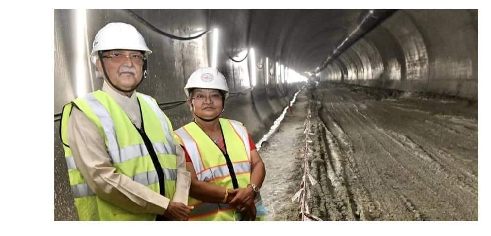 एमाले अध्यक्ष केपी ओलीद्वारा नागढुंगा नौबीसे सुरूङ मार्ग अवलोकन
