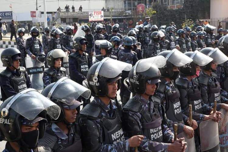 निर्वाचन सुरक्षा बाहिरी जिल्लाकालागि काठमाडौंबाट १२ हजार प्रहरी परिचालन