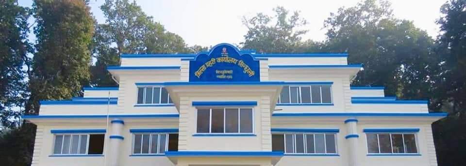 सुरक्षा ड्युटीमा खटिएको प्रहरीमाथि अभद्र व्यवहार गर्ने ८ जना पक्राउ