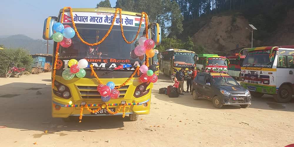 अर्घाखाँचीबाट भारतको नयाँ दिल्लीसम्म नेपाल भारत मैत्री बस सेवा सञ्चालनमा
