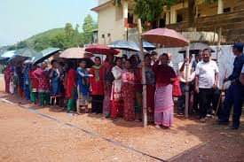 बर्दियाको गुलरियामा विष्फोटको आवाज आएपछि रोकिएको मतदान सुचारु