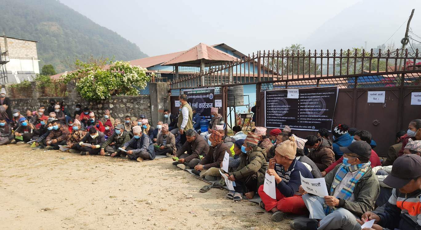 सरकारलाई सुकुम्बासीकाे एउटै प्रश्न- हामीले लालपुर्जा कहिले पाउने हो ?