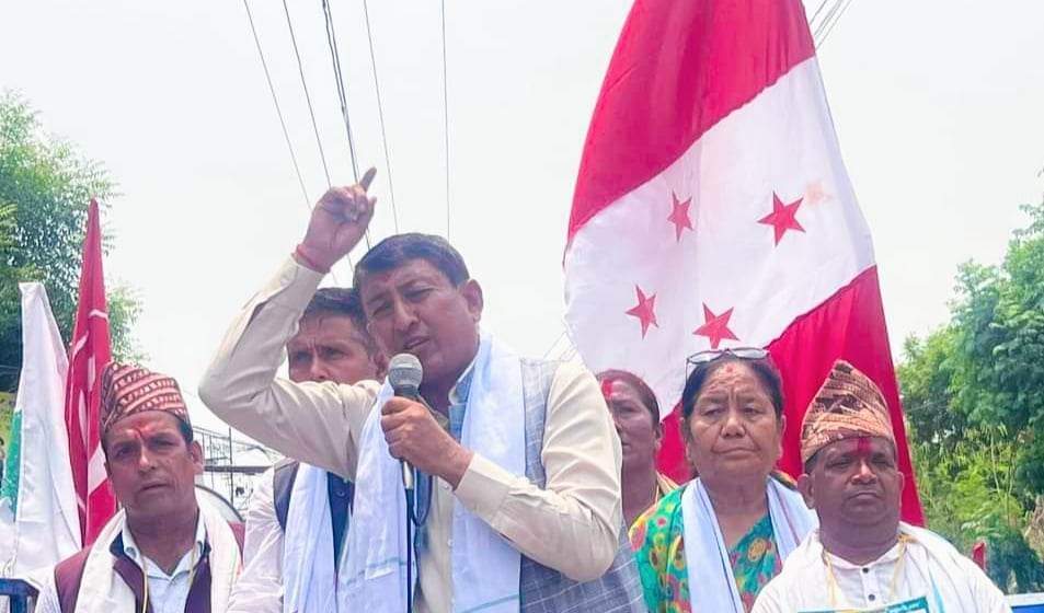 कांग्रेस रुपन्देहीका सभापति खांणले तत्काल पुर्बाधार नबन्दै मन्त्रालय नसारौ हतारमा सारे फिर्ता ल्याउछौ !