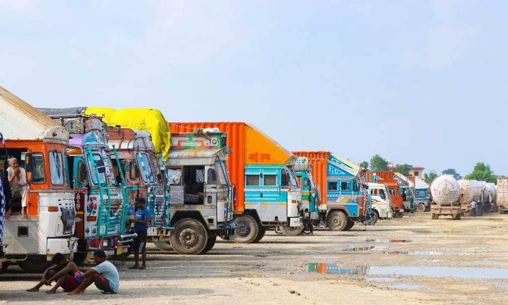 भन्सार राजस्वमा आयात घट्दा ६३ अर्बको गिरावट कारण यस्तो