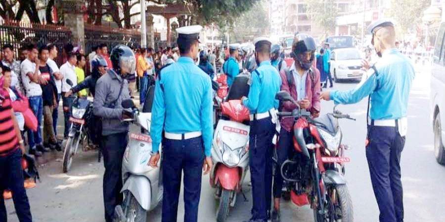 ट्राफिकको एक्सन ५ पटकभन्दा बढी ट्राफिक नियम उल्लंघन गरे लाइसेन्स रद्द हुने