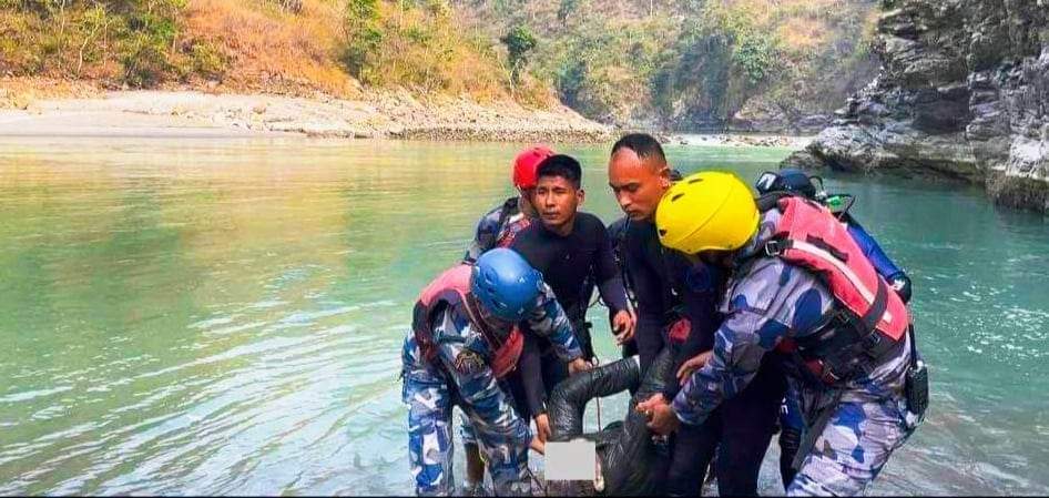 तनहुँमा सम्पर्क विहिन भएका घिमिरेको शव सशस्त्र प्रहरीको गोताखोरद्धारा फेला