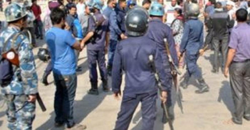 बाजुरामा स्ववियु निर्वाचनमा हवाई फायर,दुईजना प्रहरी घाइते