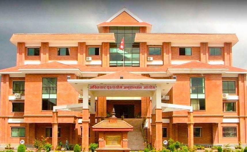 घुस लिएको आरोपमा वैदेशिक रोजगार बिभागका नायब सुब्बा विरुद्ध भ्रष्टाचारको मुद्दा दर्ता