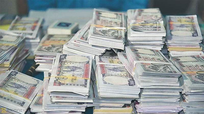 नेपाल राष्ट्र बैंकको घट्न थाल्यो नगद कारोबारहरु किन???