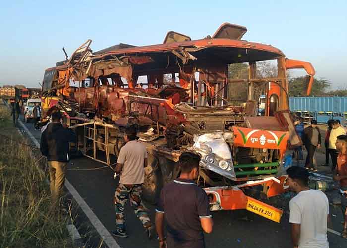 भारतमा बस दुर्घटना हुँदा १० जनाको मृत्यु २५ जना घाइते