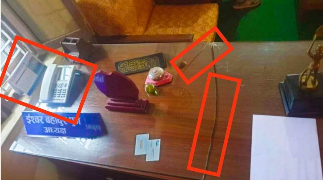 दाङ निर्माण ब्यबसायी संघको घोराही अफिस तोडफोड