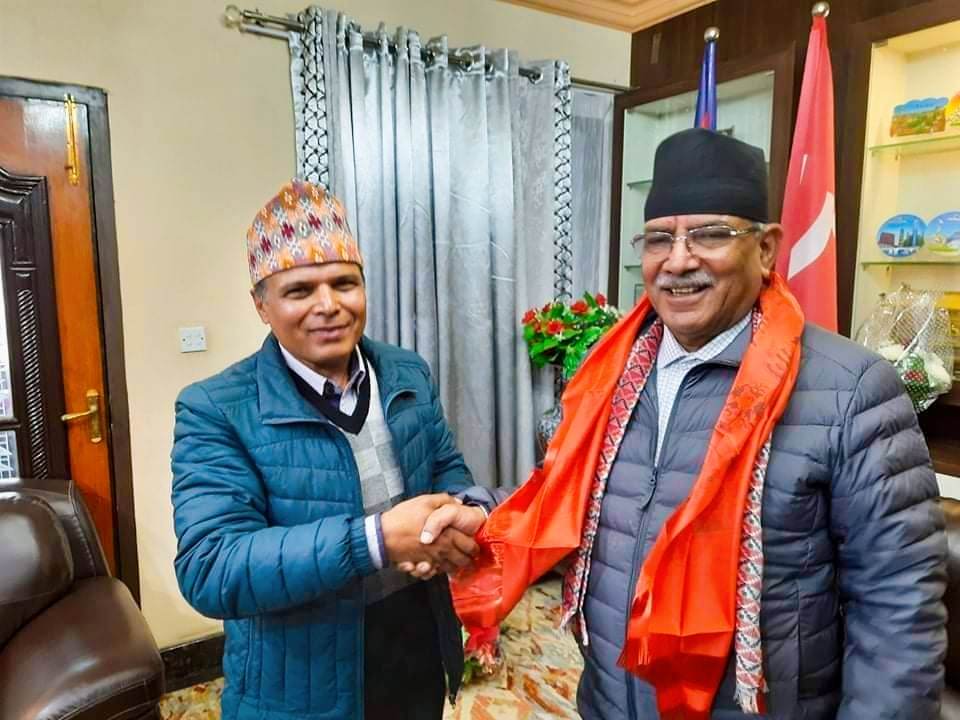 प्रधानमन्त्री पुष्पकमल दहाल प्रचण्डको प्रेस सल्लाहकारमा गोबिन्द आचार्य नियुक्त
