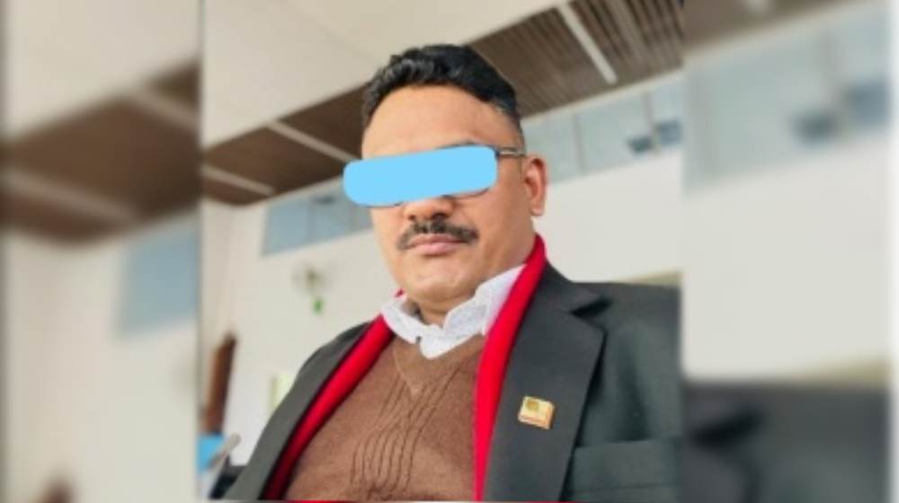 काठमाडौंबाट नक्कली वकिल पक्राउ