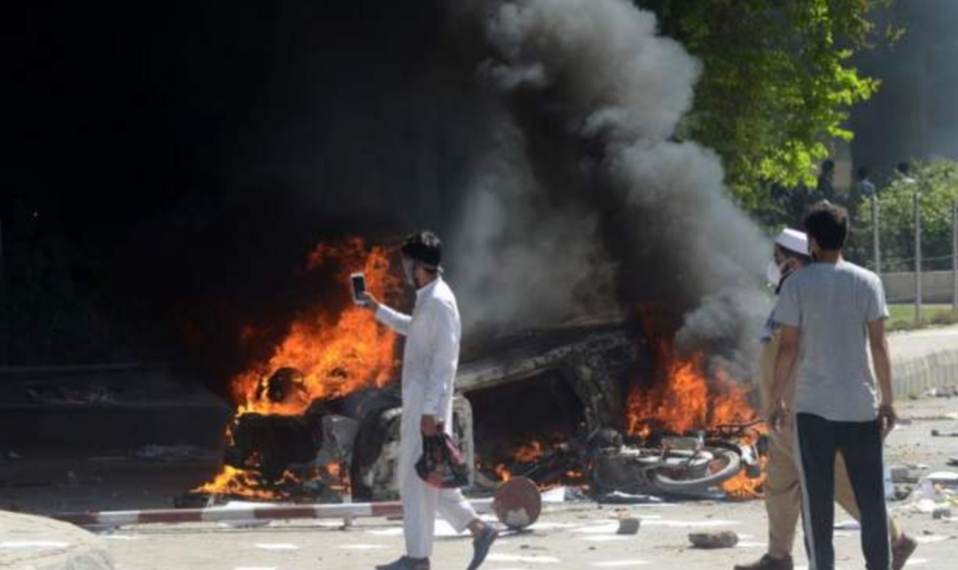 पाकिस्तानमा पुर्वप्रधानमन्त्री इमरान खानको गिरफ्तारीपछि दङ्ग मचियो