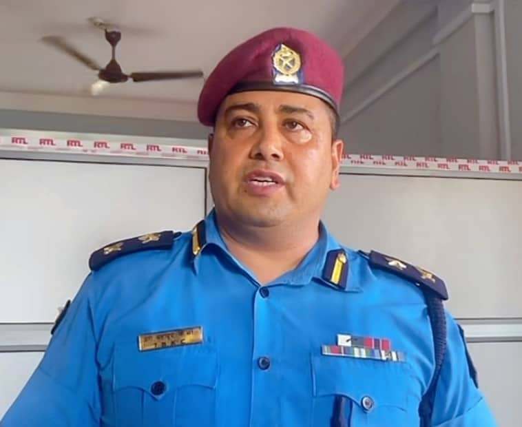 सुन ब्यापारीसंग घुस लिएको आरोपमा निलम्बित डिएसपी ठगबहादुरको जागिर चैट हुने