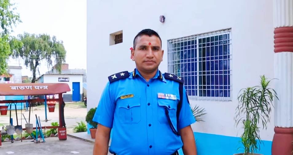 पत्रकारलाई बोलाएर थर्काउने टिकापुरका डिएसपी उद्धवसिंह कारवाहीमा झनै तनावमा