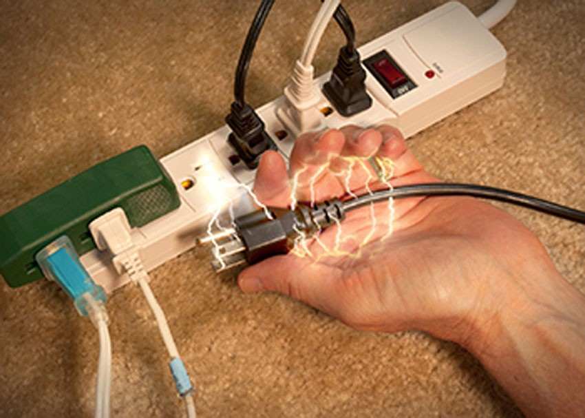 स्याङ्जामा मोबाइल चार्ज गर्ने क्रममा करेन्ट लागेर एक बालिकाको मृत्यु