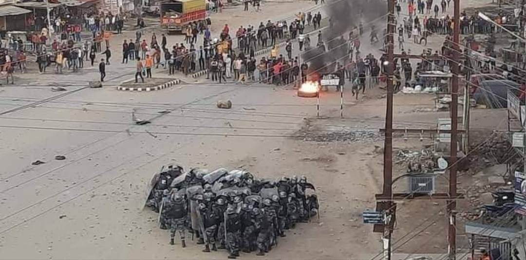 कैलालीमा मन्त्रीको गाडीमा ढुंगा हानेको भन्दै ५ जना बन्दकर्ता पक्राउ