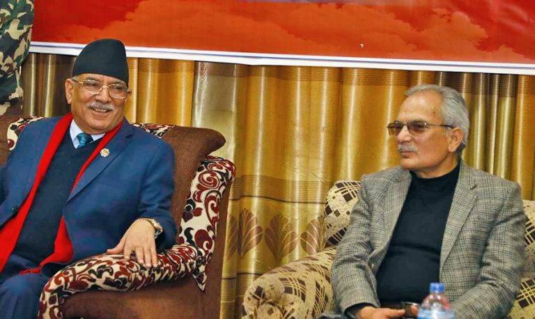 पुर्ब प्रधानमन्त्री २ जना प्रचण्ड र भट्टराई विरुद्ध सर्वोच्च अदालतमा मुद्दा दर्ता
