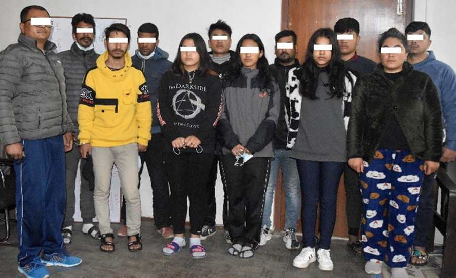 अवैध रूपमा अमेरिका जाने २८ जना नेपालीहरु बीचबाटो अजरबैजानमा पक्राउ