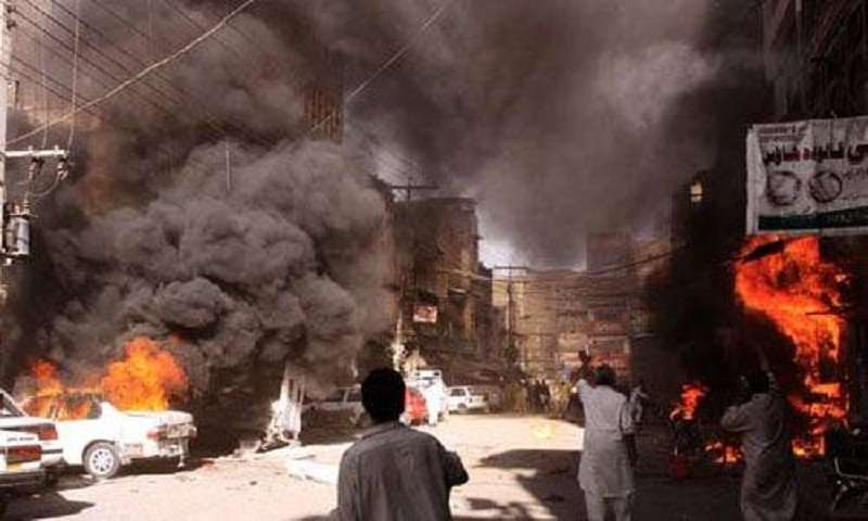 पाकिस्तानमा बम बिष्फोट हुँदा ३५ जनाको मृत्यु