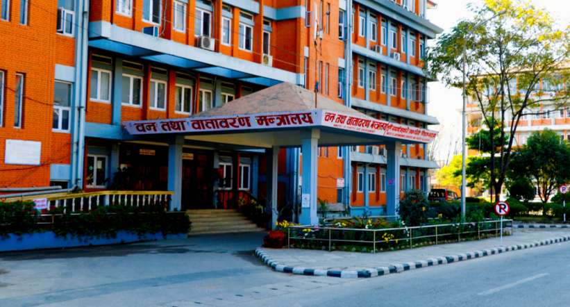 वन तथा बाताबरण मन्त्रालयका ८ जना सहसचिवहरुको सरुवा
