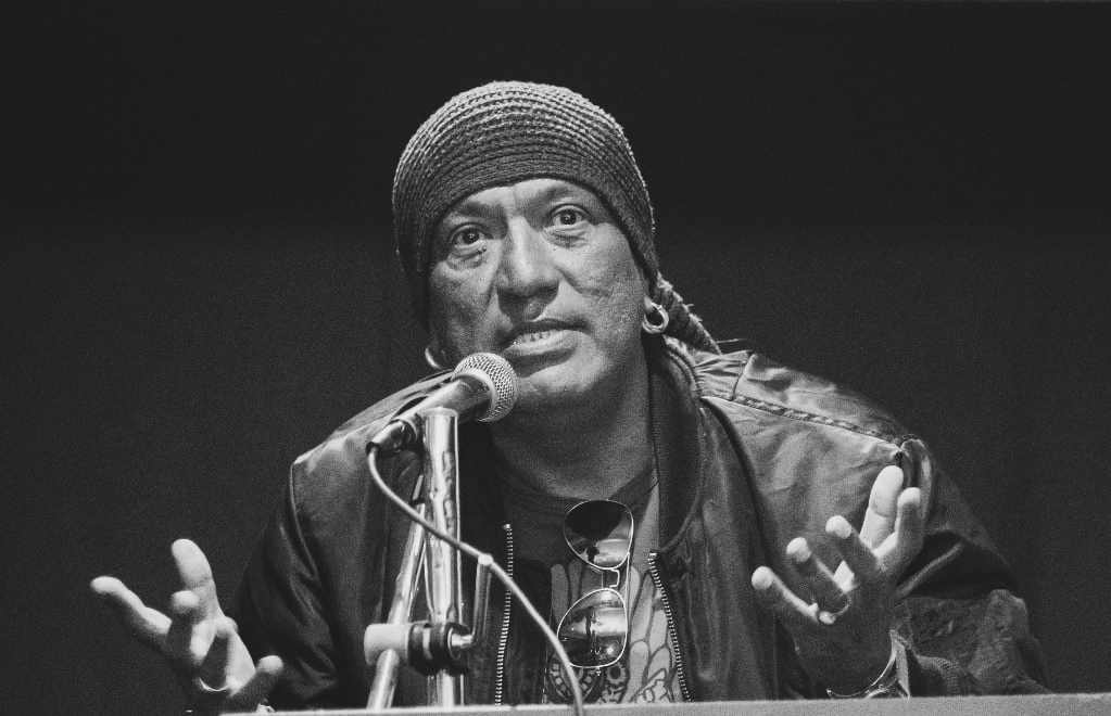 चर्चित गायक रविन तामाङकाे निधन
