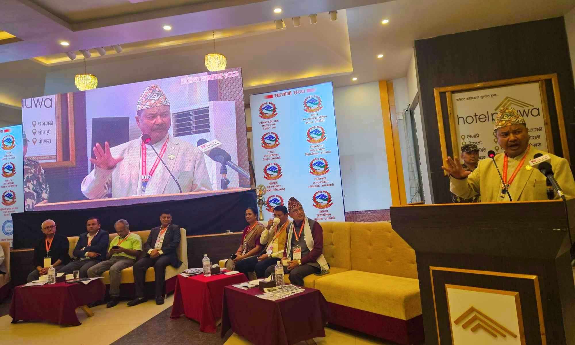 बुटवलमा मिडिया सम्मेलन बिना दर्ता चल्ने अन्लाईनलाई दर्ता प्रतिक्रियामा ल्याउन जोड