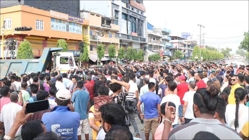 गोरु काटेर खानेलाई पक्राउ गरी कारवाही माग गर्दै हिन्दुधर्म समर्थकहरुको प्रदर्शन