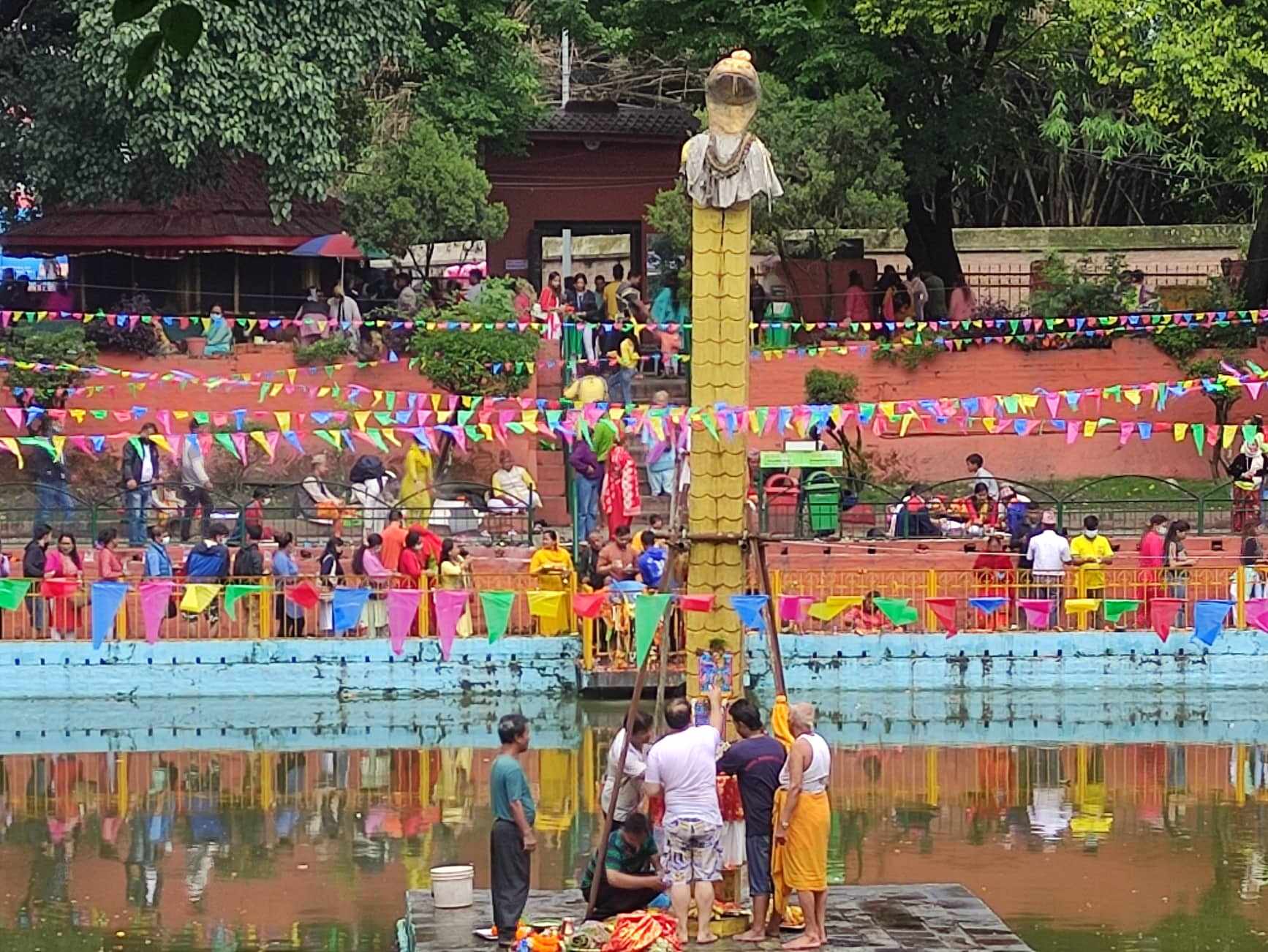 नागपञ्चमी देशभर नागको तस्वीरसहित पूजाअर्चना गरी घरका मूलढोकामा टाँसेर मनाइँदै