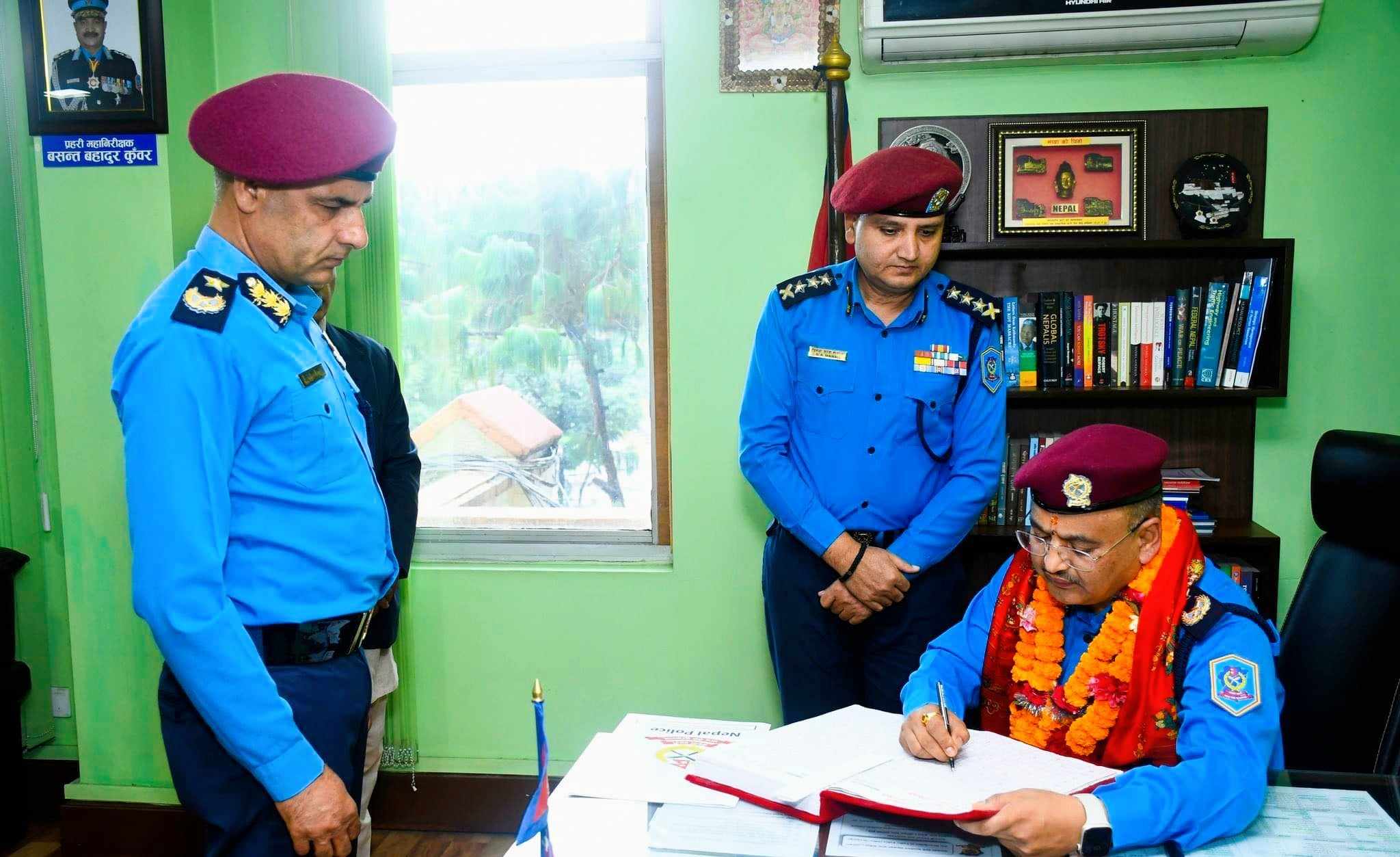 उपत्यका प्रमुखको जिम्मेवारी एआईजी थापाले सम्हाले एआईजी ज्ञवालीको भब्य बिदाई