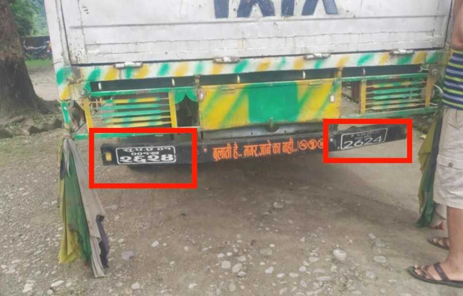 कञ्चनपुरमा RIT प्रहरीले बुझाएको ट्रक र चालक रातारात किन कसरी छोडे प्रहरीले ?