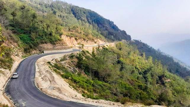 यातायातमन्त्री प्रकाश ज्वालाले राप्ती लोकमार्ग खाल्डाखुल्डी मापदण्डअनुसार सुधार गरिने