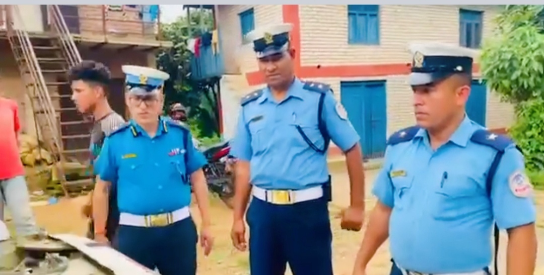दाङ ट्राफिक प्रहरीले ६ सय भन्दा धेरै सवारी-साधनहरु कारबाहीमा