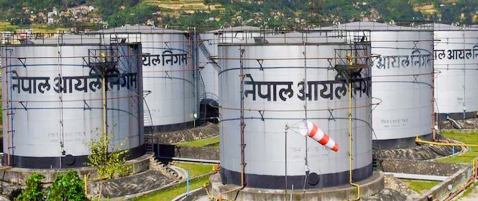 नेपाल आयल निगमले डिजेल र मट्टीतेलको मूल्य ४ रुपैयाले घटायो  (ABC-Sanchar)