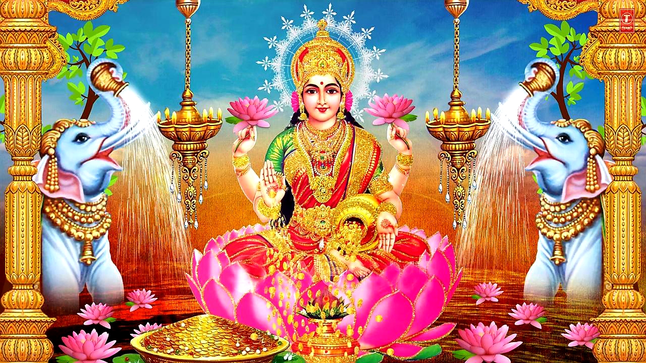 शनिबार बेलुका रातिबाट दसैँ पर्व समापन देवी महालक्ष्मीको पूजा आराधना गर्दै 