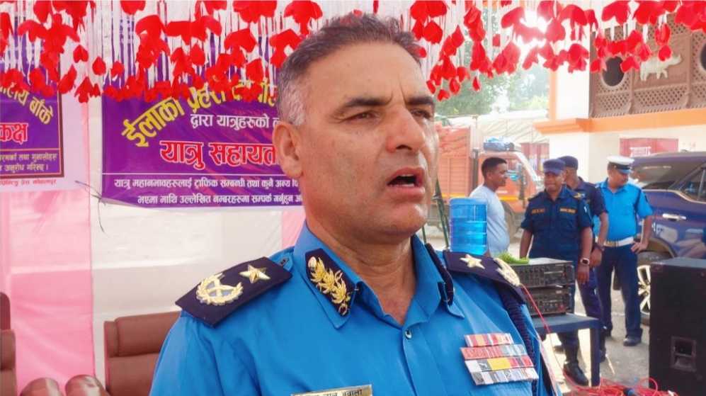 एआईजी ज्ञवालीद्वारा बाँकेको नेपालगन्ज जमुनाहमा यात्रु सहायता कक्षकाे शुभारम्भ